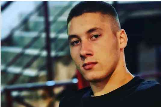 NEMANJA OD 12. GODINE KUPA MRTVAKE: Ceo život maštao da bude pogrebnik! Evo šta mu najteže pada